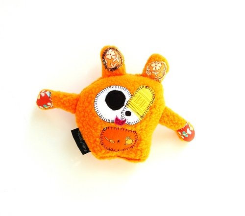 durable & quirky pet toys, handmade with love for all play-styles