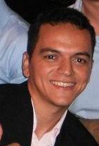 Cursando o ensino superior na área de computação, sou uma pessoa honesta, simples e responsável.