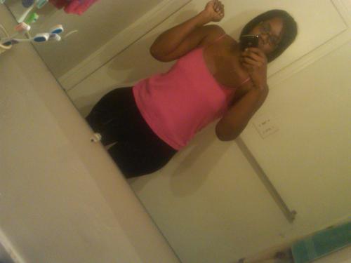 moni_bldsw1's profile picture. if u know me there's no more to be said