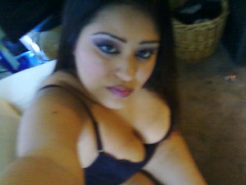 MzSantoS420's profile picture. 