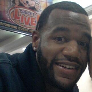 Former NFL athlete now Personal Trainer and CEO of Train With TE, LLC