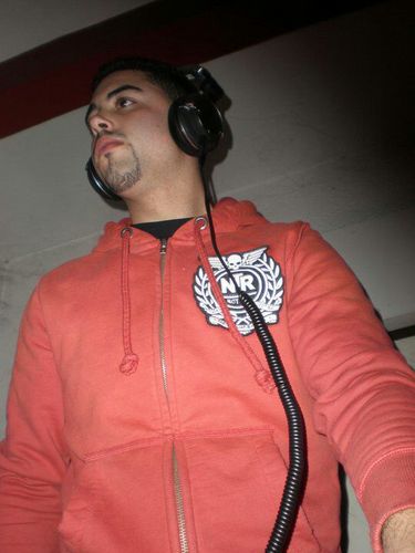 julykdj's profile picture. 