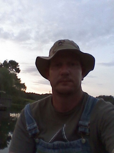 btilley78's profile picture. Just a single middle aged guy looking to expand in the world of partying and _reakiness