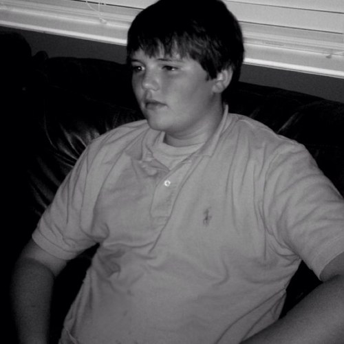 sexy18b's profile picture. 