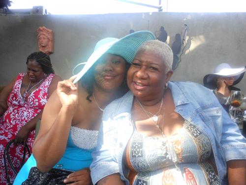 ComediannHerlon's profile picture. Mother,Comedainn