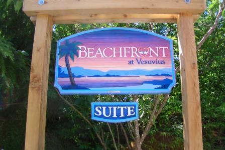 Luxury, oceanfront accommodation on Vesuvius Beach, Salt Spring Island, BC