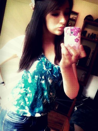 angleashley123's profile picture. 