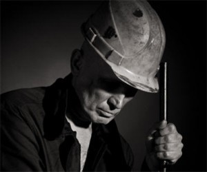 PerthWorldProbs's profile picture. Struggling by on $190k, FIFO sucks.
 
Tweet me your Perth World Problems, misery loves company.