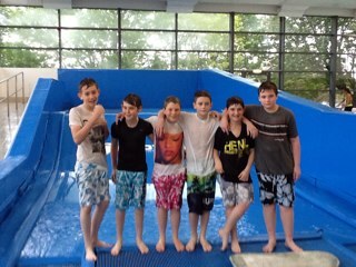 JackkJobling's profile picture. *i follow back*