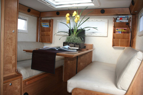 Caravan kussens, caravankussens, caravankussen, caravan kussens bekleden, caravankussens bekleden, caravankussens stofferen, Caravankussens Rotterdam.