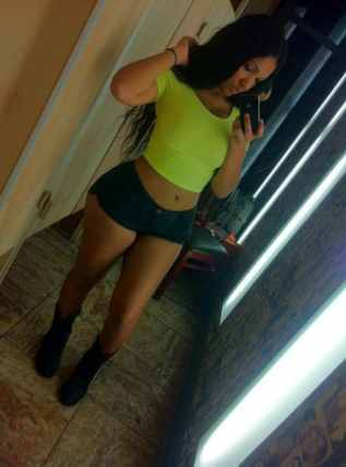 Badd bitch...might take yo bitch...@Yummycheesekake wifey..bff..thats my boo.. Ohio bred but i getz around 2Pac Voice