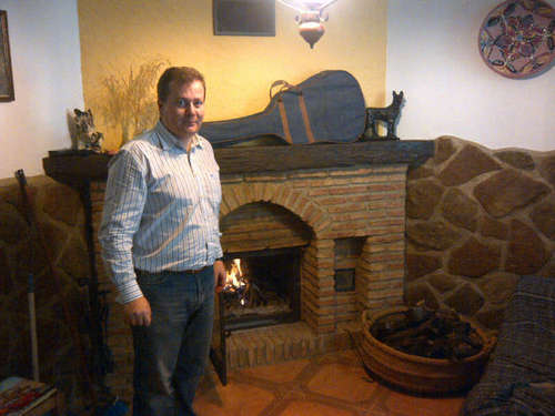 aamorenoba's profile picture. 