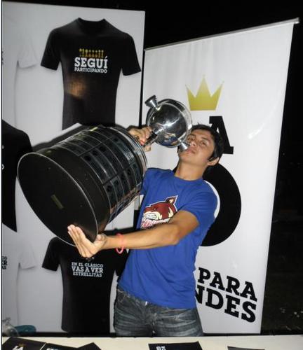 Hectormofra's profile picture. 