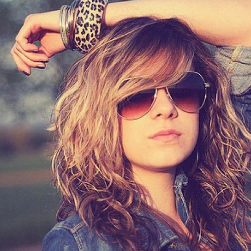 Teen_Speaker's profile picture. My job is to post funny (but wise) quotes to inspire and give advice to teenages, muchlove 3