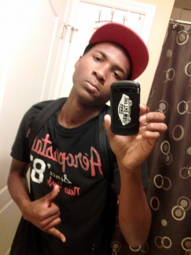 charlesrosa25's profile picture. 