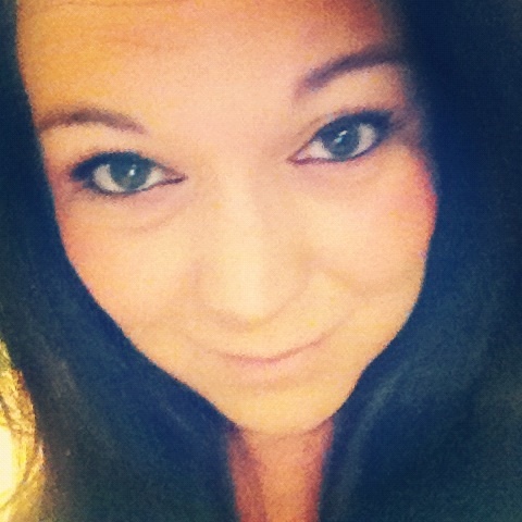 laur__x3's profile picture. i spend my free time not giving a fuck