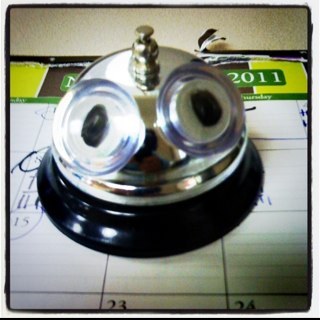 TheAmandaFarish's profile picture. I randomly shout at the world in my mind.