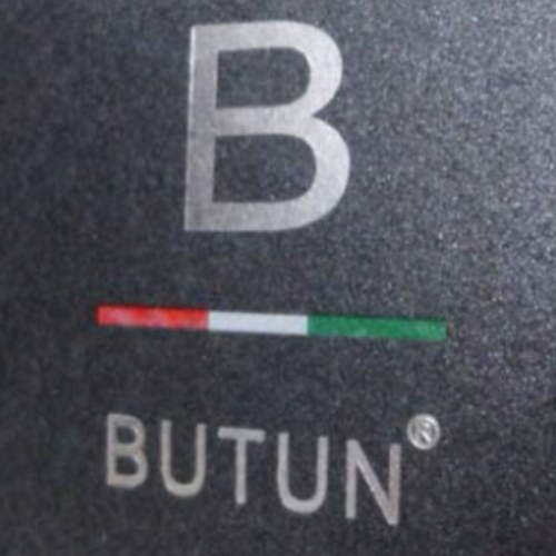 kiwi_corner's profile picture. الآن في الكويت شنط بيوتين انفردي بأسلوبك وتميزي معنا الوكلاء الحصريون لماركة بيوتين