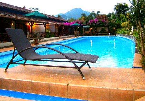 Chambres d'hotes de charmes ,indonesia,borobudur
http://t.co/3aUckK6BKc