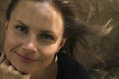 Bellamieb's profile picture. I fly free like a bird and you ain't gonna stop me.