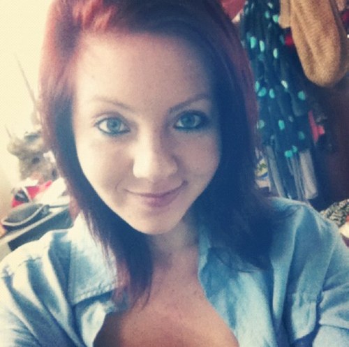 lilywillywonka's profile picture. “So many people treat you like you're a kid so you might as well act like one and throw your television out of the hotel window” - Gerard way