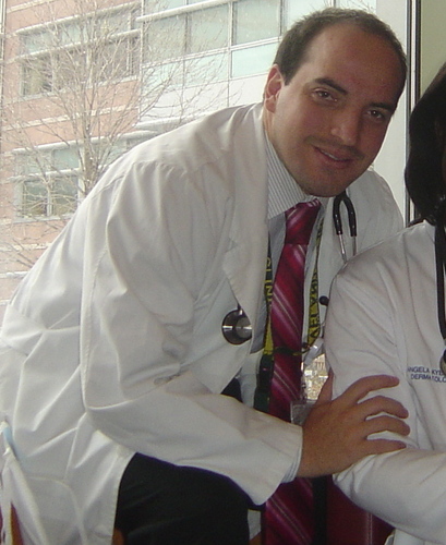 rheumatologyTJ's profile picture. Rheumatologist interested in clinical anatomy & sonography.