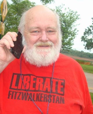 HollisWT's profile picture. Very concerned about the threat Fakeliarpervsquandererdestroyer poses for our nation and its people, particularly POC, women, immigrants, the LGBT, minorities.