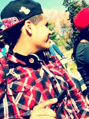 Follow my new twitter! @iAmErikGonzalez