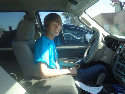 ayeeitsbrophy's profile picture. Name's Layton.