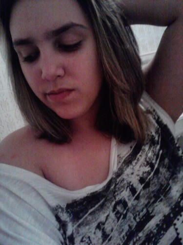 Fã dee @coldplay & @foofighters :3 . Me Sigam , sigo todos de volta \o/.