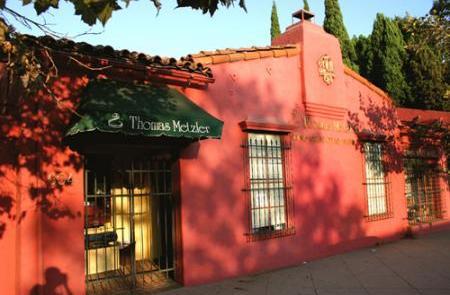 Located in a beautiful old adobe building in Glendale, California, the Metzler Violin Shop has been serving string players in the Los Angeles area since 1979.