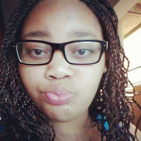 14/singal/Sorry boys, the only thing I blow are kisses.