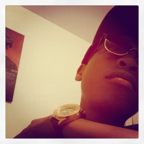 Clothing de$igner & Dancer & $kater