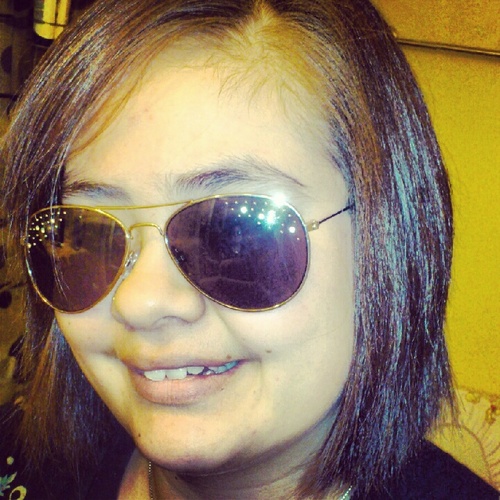 Family ;; Live, Laugh, Love ;; I am who I am, Deal with it =)