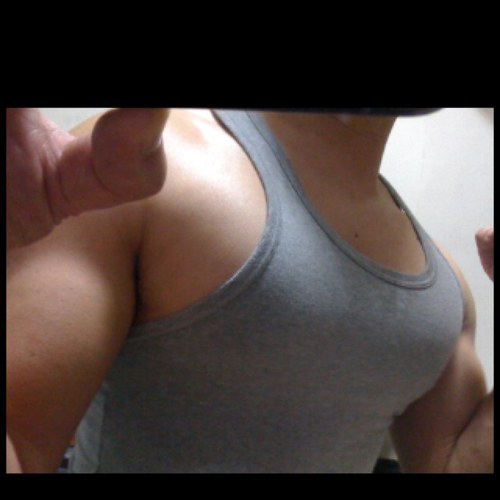 K1192_g's profile picture. 170.78.3●。趣味は筋トレと、たまに弾きたくなるピアノ。ラーメンと、ジャガイモが好き。この画像をアプリでパクられているとの情報あり。見かけた方は教えてください！