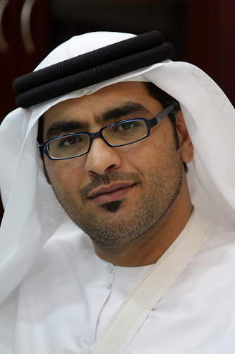 اماراتى عربي مسلم