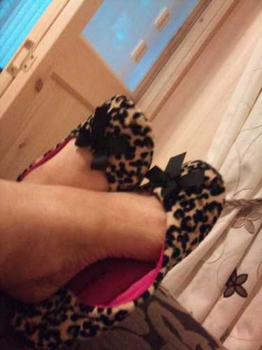 VintageJudie's profile picture. Vintage and traditional design with a modern twist for  life, death and the stuff in-between