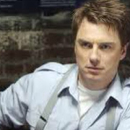 notethestripes's profile picture. Leader | Torchwood 3