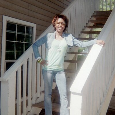 Profile Picture of Dana ~Moon Beam~ (@RoyaltyBerry) on Twitter