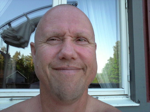 Gaisaren1965's profile picture. Vd för champes åkeri AB skriver inte mycket men läser desto mer Bror till @storpoteta gift med @kricko63