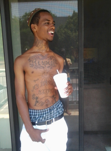 ALL I NEED IS MONEY FUCK A BITCH! A project minded criminal tactic individual. #TripleBeamDreamin You dont grind you dont eat. #TeamINKD #TeamSingle