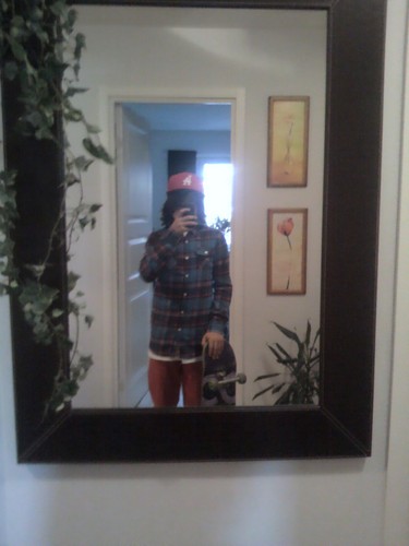 Follow me i'll follow you back ... :D 
Instagram : oscarsweet