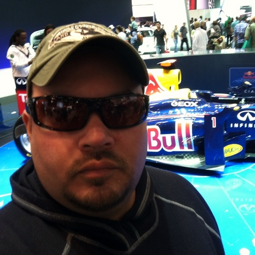 EddieAcevedo666's profile picture. 