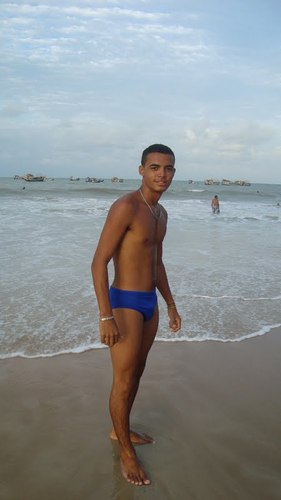 ℱoco, ℱorça e ℱé.