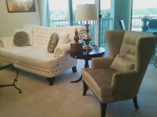 Since 1986 Manuel's Upholstery & Interiors has been serving the community of Florida to reupholster furniture, including decoration and restoration of interiors