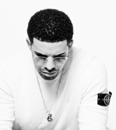 DrakeFansovx's profile picture. Young Money | Latest For Drake News