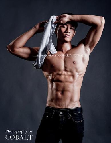 sebfoo's profile picture. 