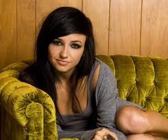 Jannet_Hermida's profile picture. if you know me you'll be aware of my bieber (followed me on 17/10/11!) / 1D weakness'... any other details, stay tuned