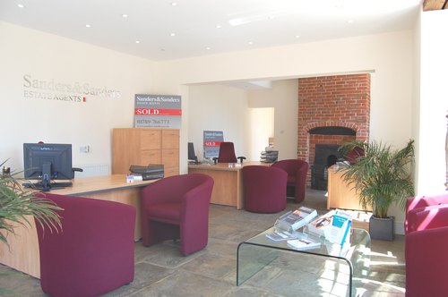 SandersEstate's profile picture. ESTATE AND LETTING AGENTS BASED IN ALCESTER AND COVERING A WIDE AREA AROUND WARWICKSHIRE AND WORCESTERSHIRE.