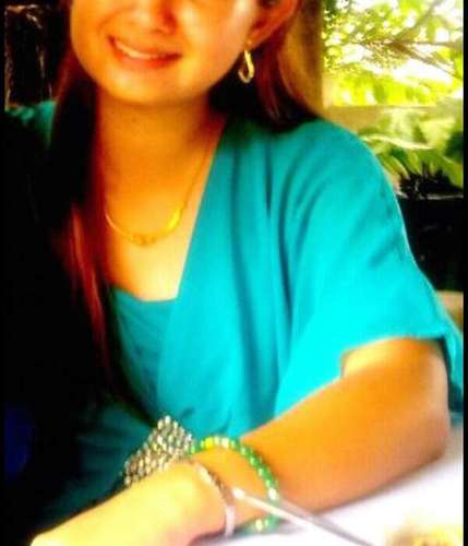Trust me..I'm a fashion freak.. 25 years old, from Malaysia. Friendly and Fragile..its all about fashion..entrepreneur